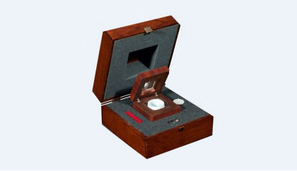 &nbsp;&nbsp;&nbsp;&nbsp;&nbsp;&nbsp;Memorial modelo EVOCARE